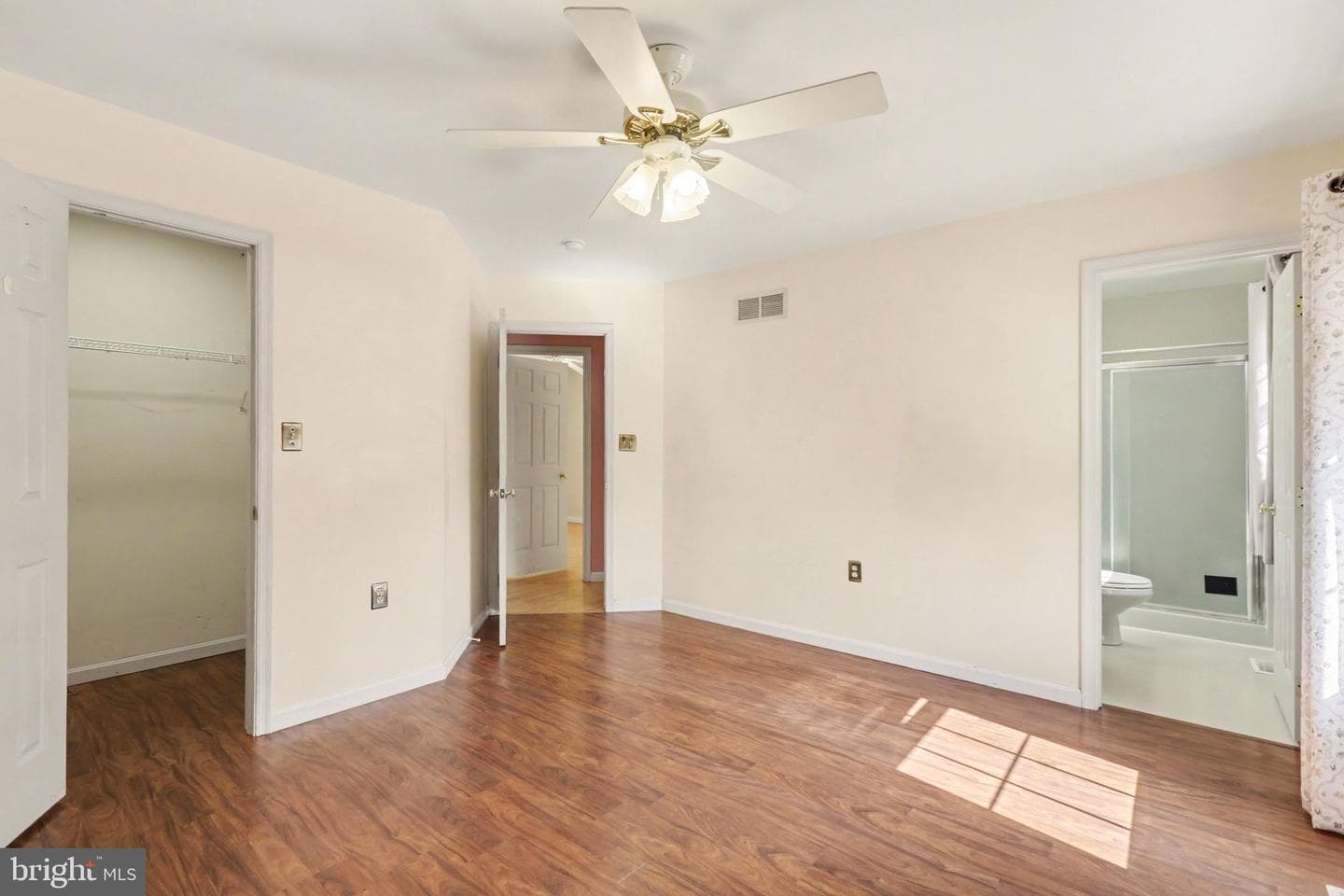 478 Chestnut Way photo 14