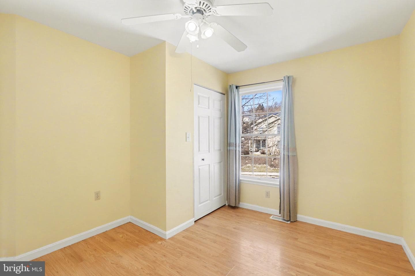 478 Chestnut Way photo 16