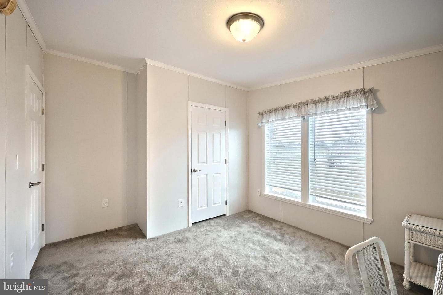 723 Lake Drive photo 17