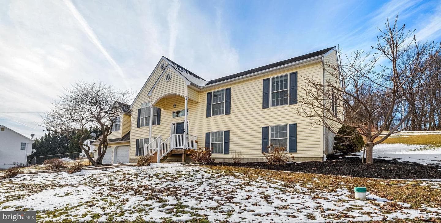 12270 High Point Road photo 2