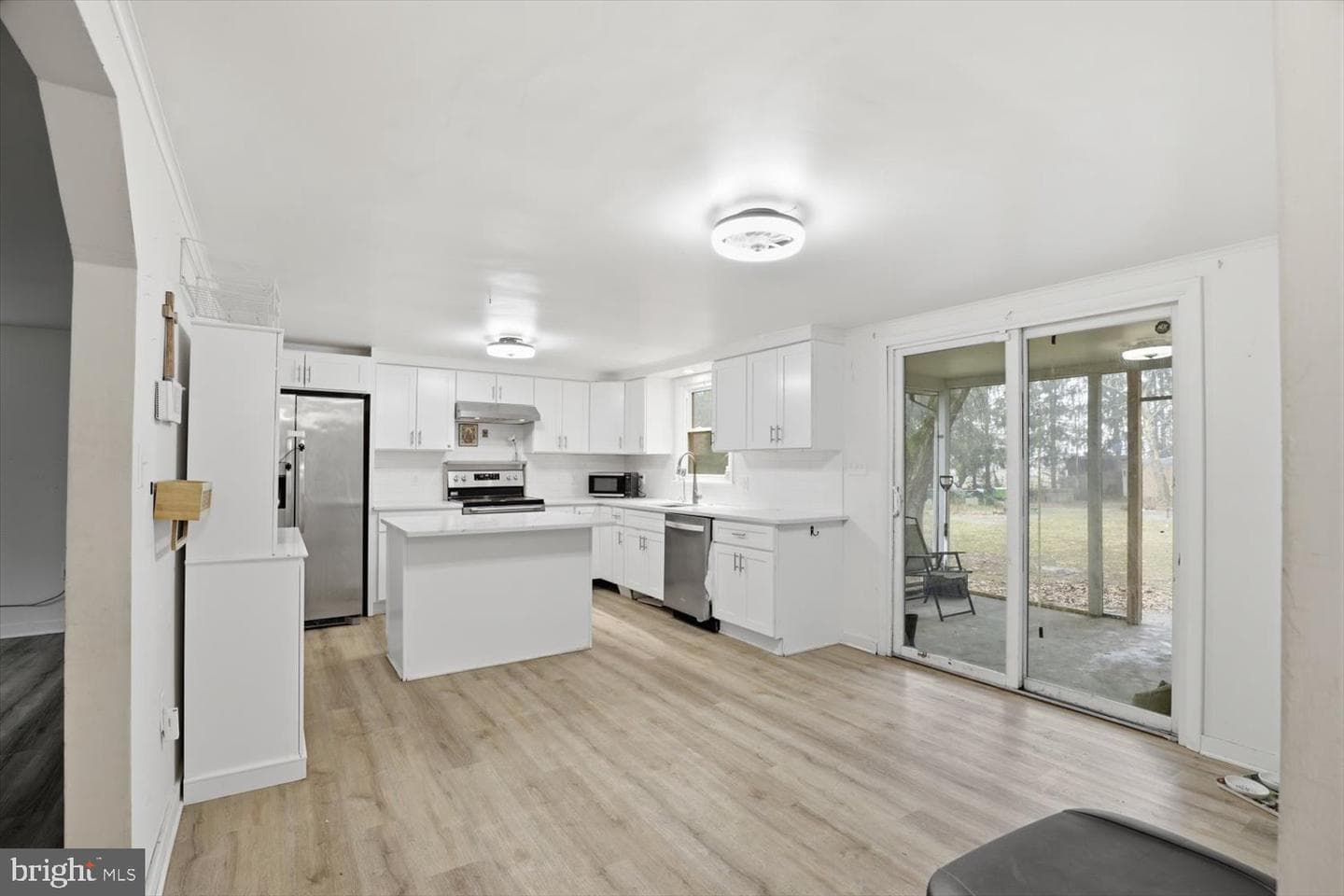 15 Catalina Drive photo 10