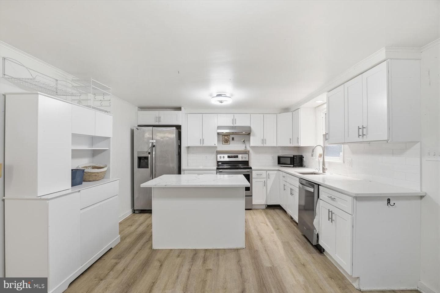 15 Catalina Drive photo 11