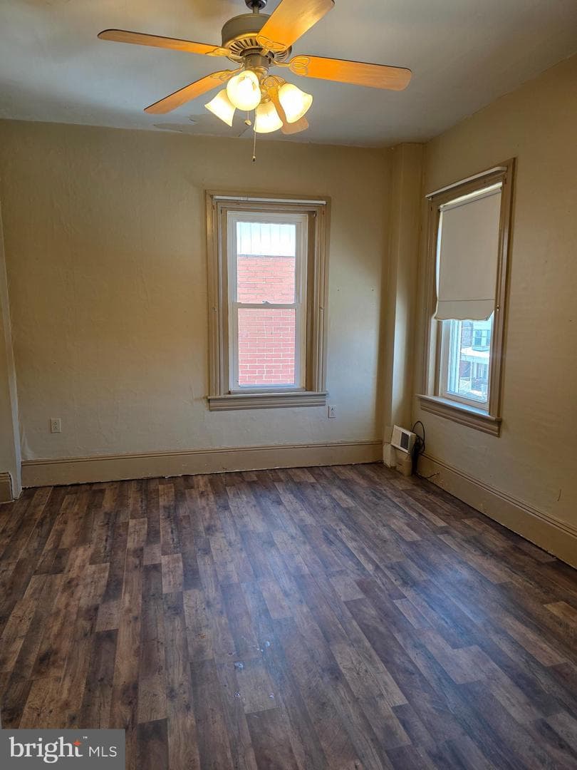 125 S Walnut Street photo 19
