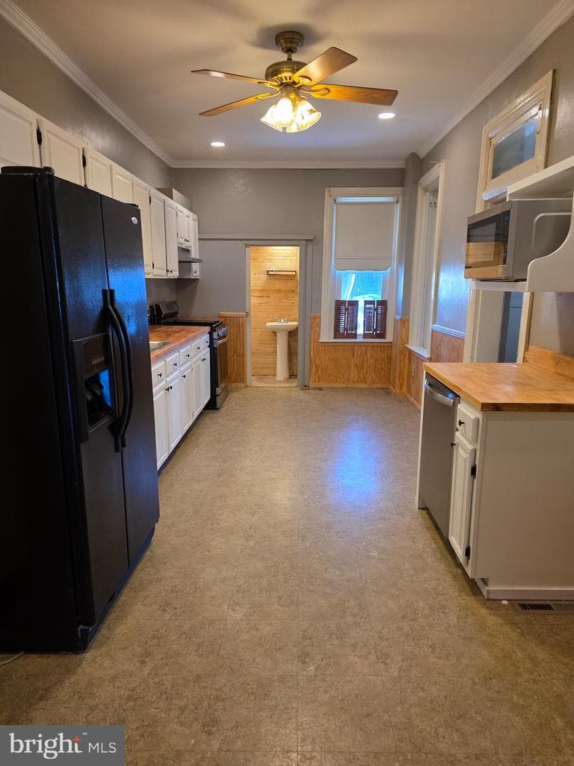 125 S Walnut Street photo 6