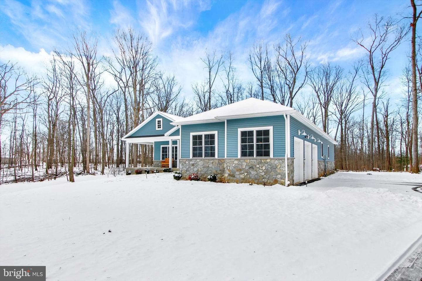4158 Orchard View Drive photo 2