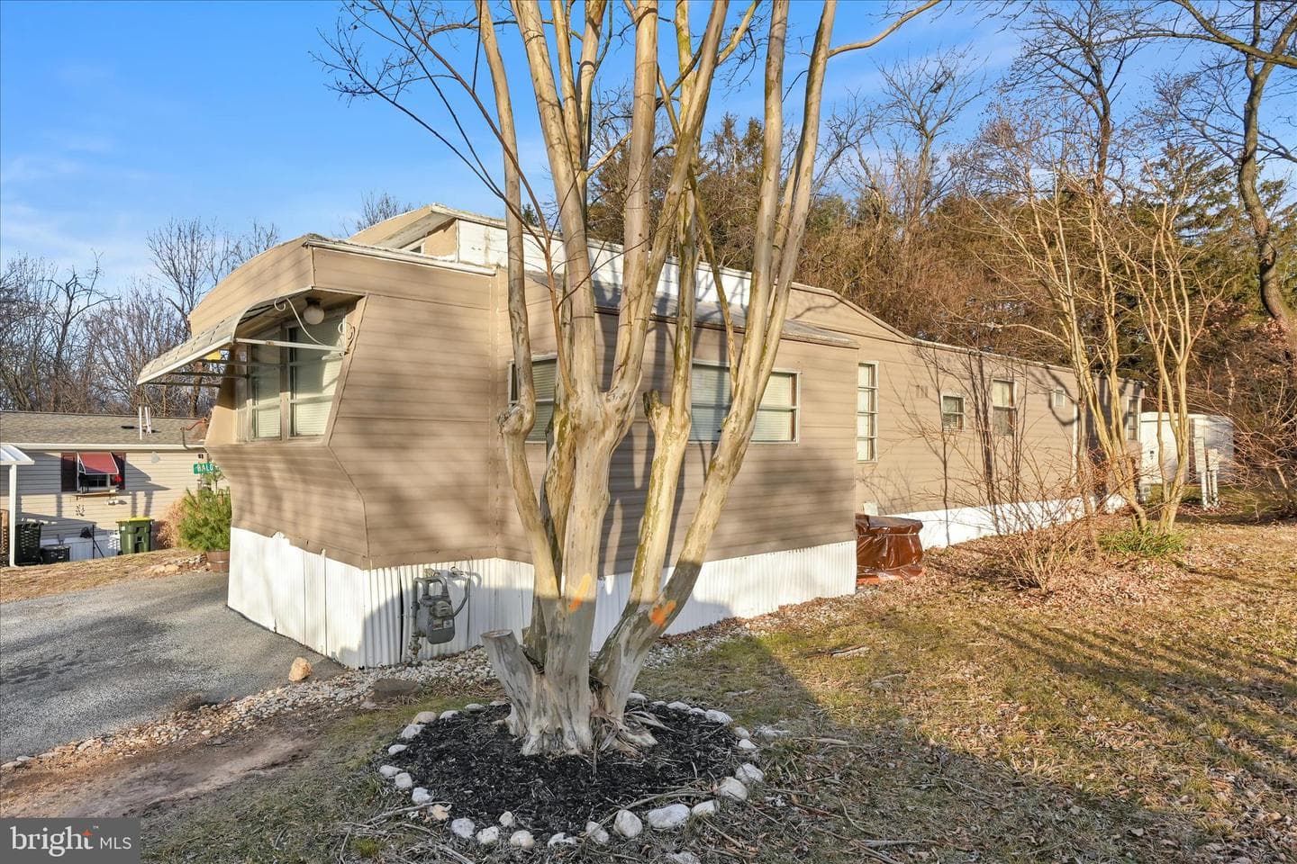 737 Lake Drive photo 6