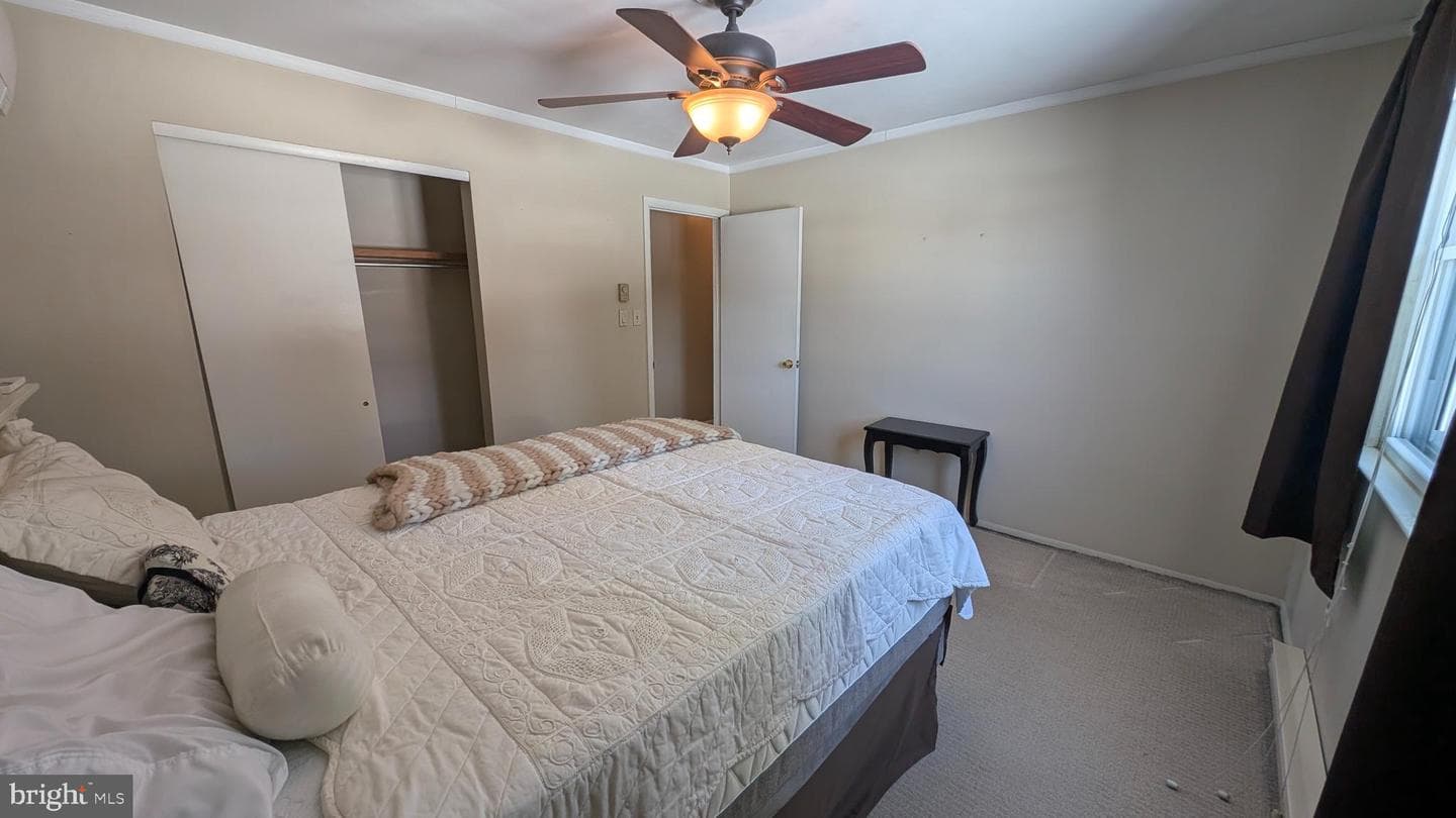 404 Hillside photo 11