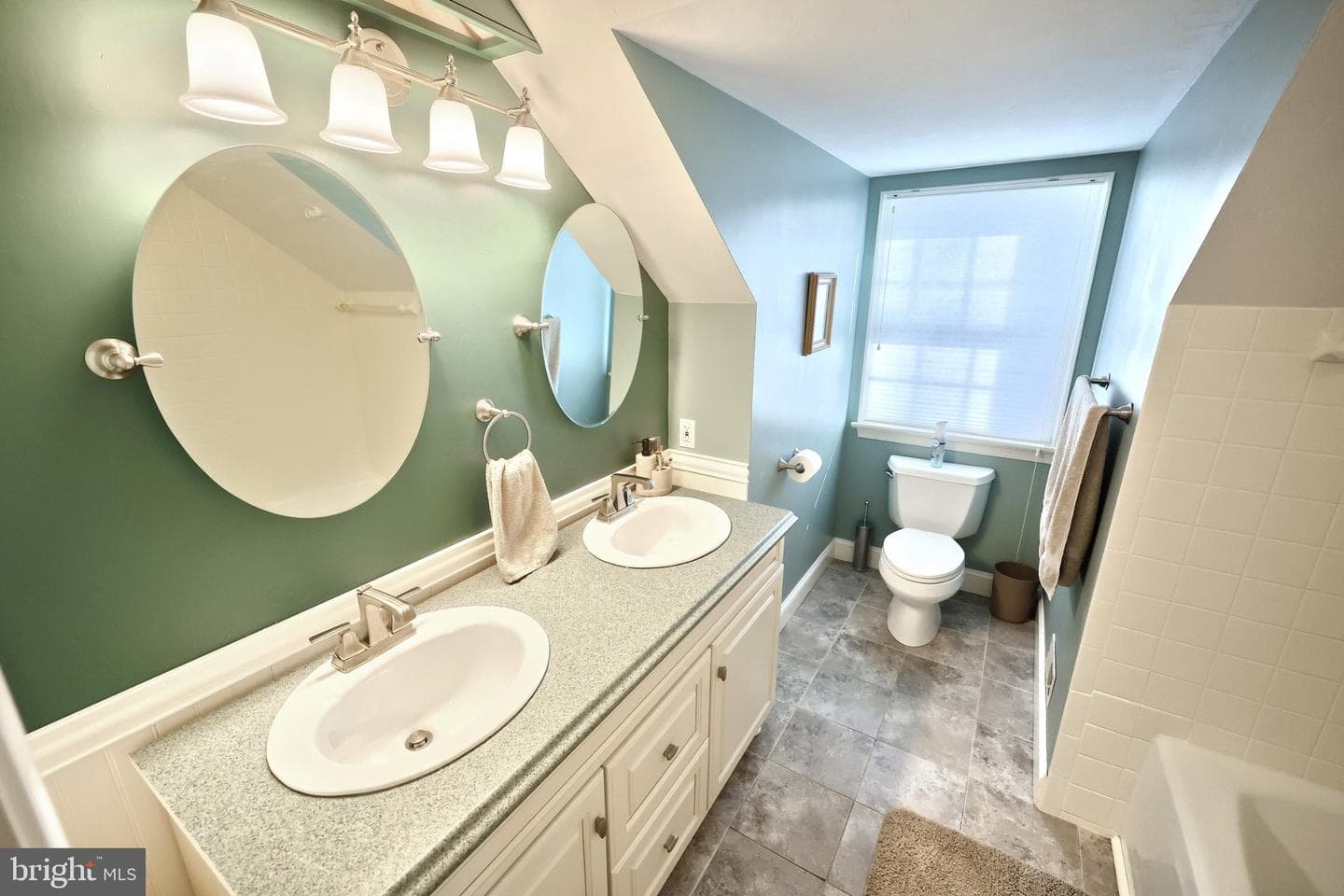 4205 Grandview Road photo 47