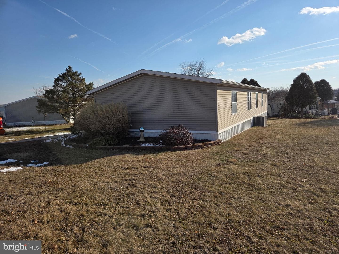 2640 Tamela Avenue photo 3