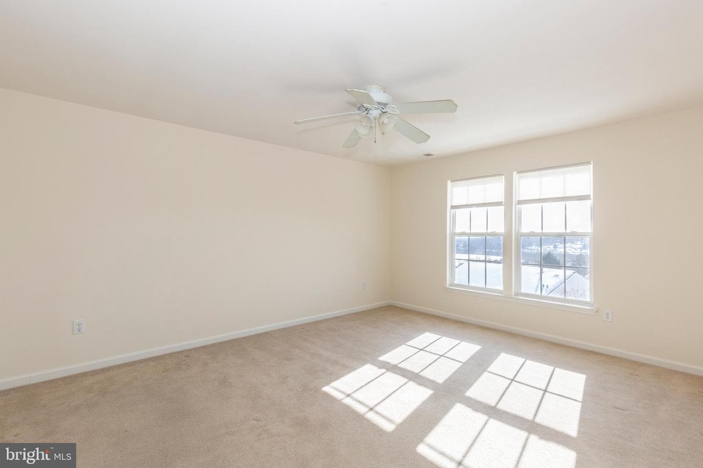 227 Fairmount Court #33 photo 35