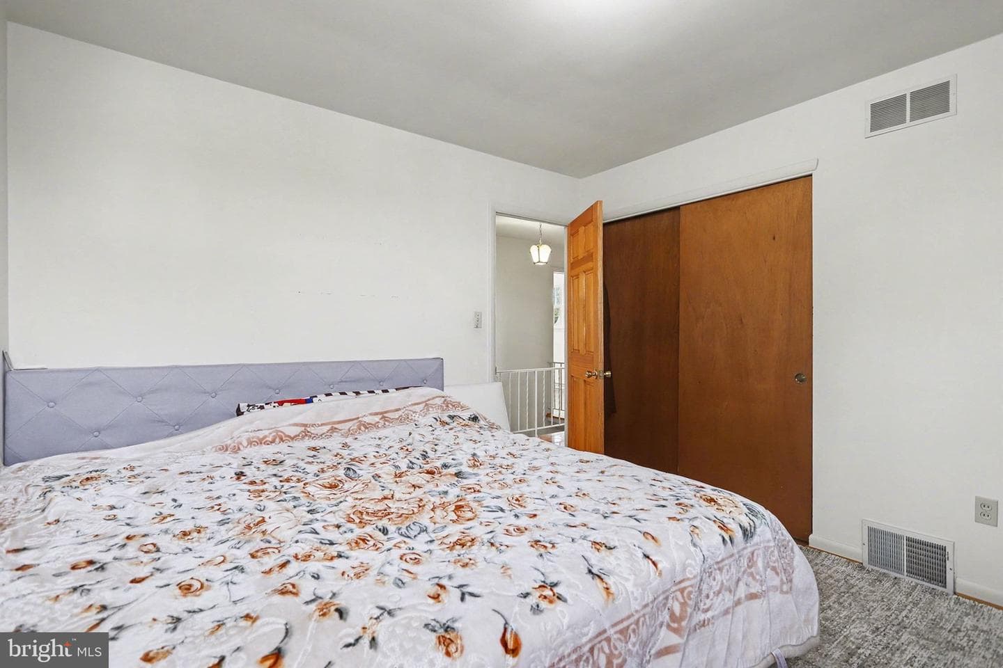 2072 Andover Drive photo 25