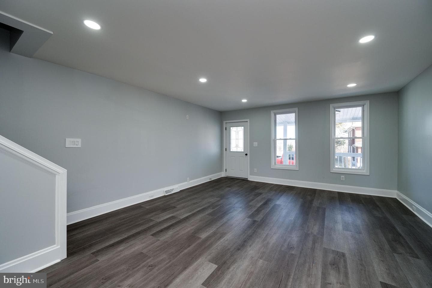 348 Garfield Street photo 8
