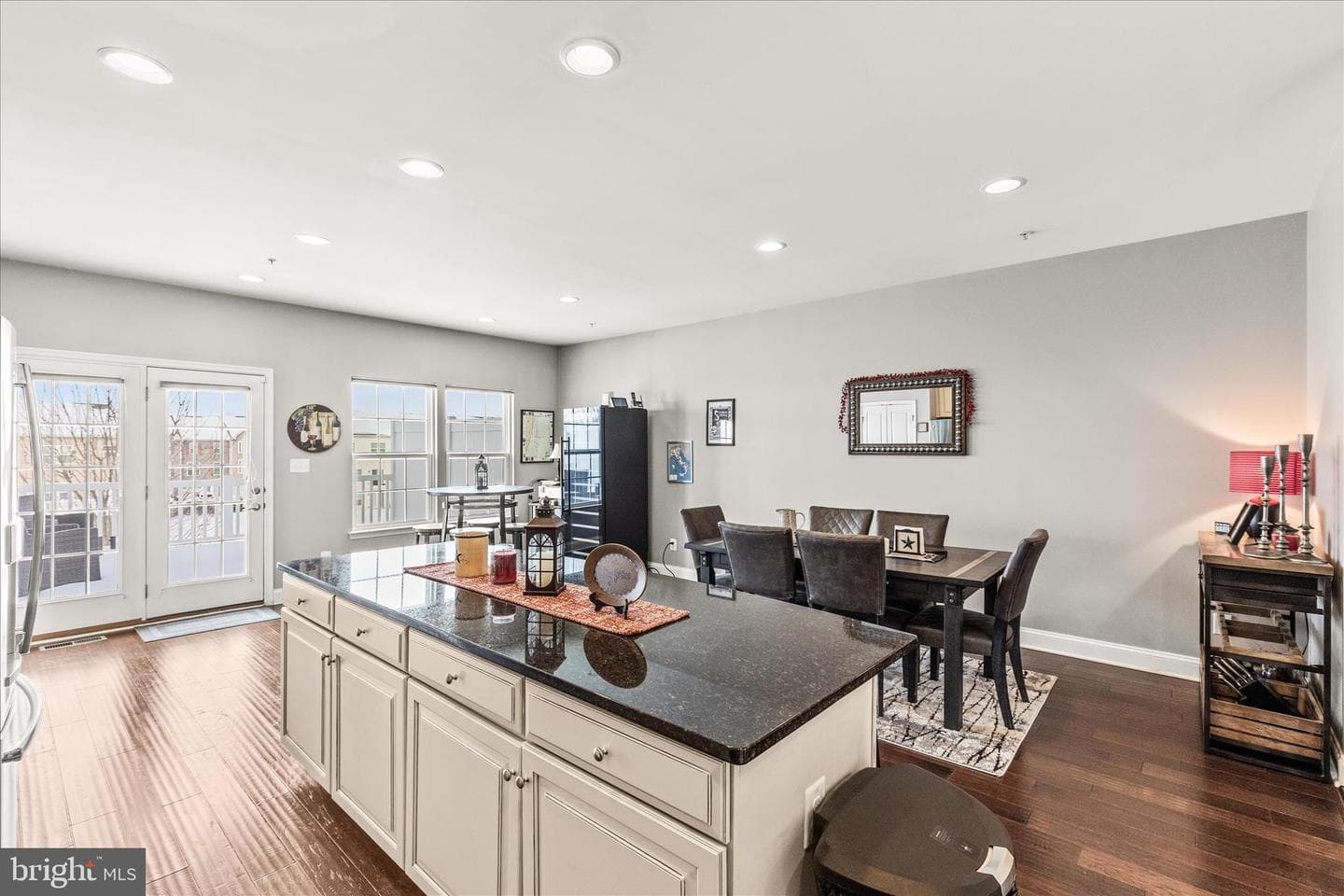 1265 Elderslie Lane photo 15