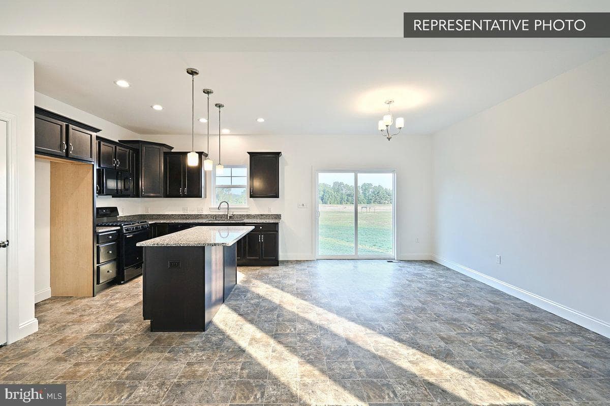 Brindlee Plan At Logan Meadows photo 11