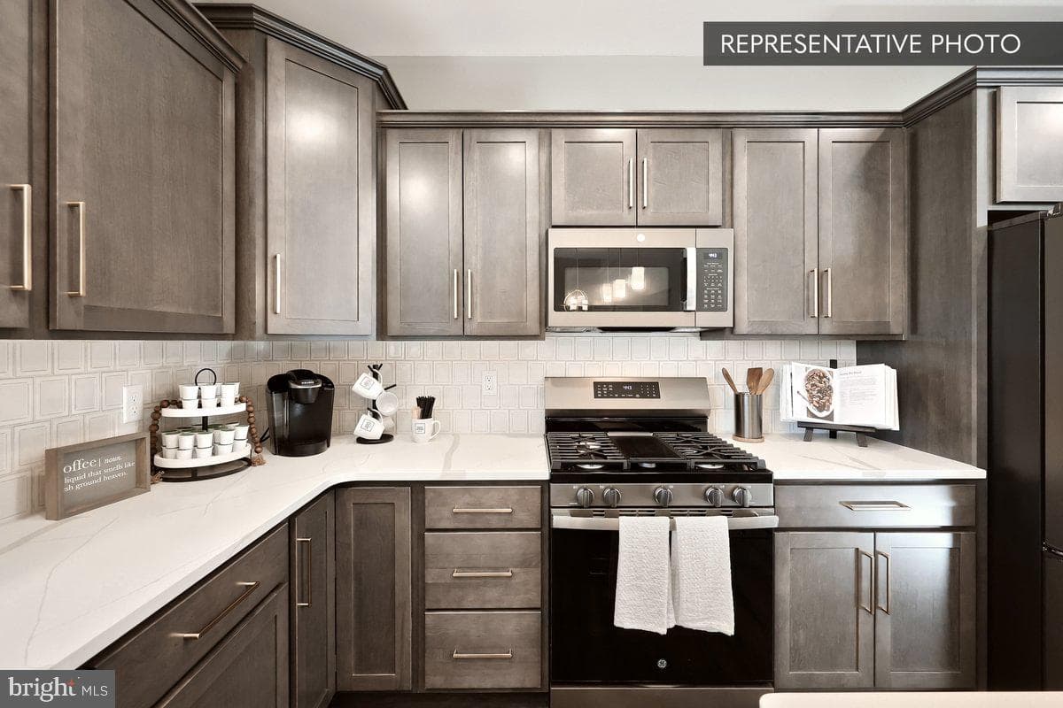 Copper Beech Plan At Logan Meadows photo 7