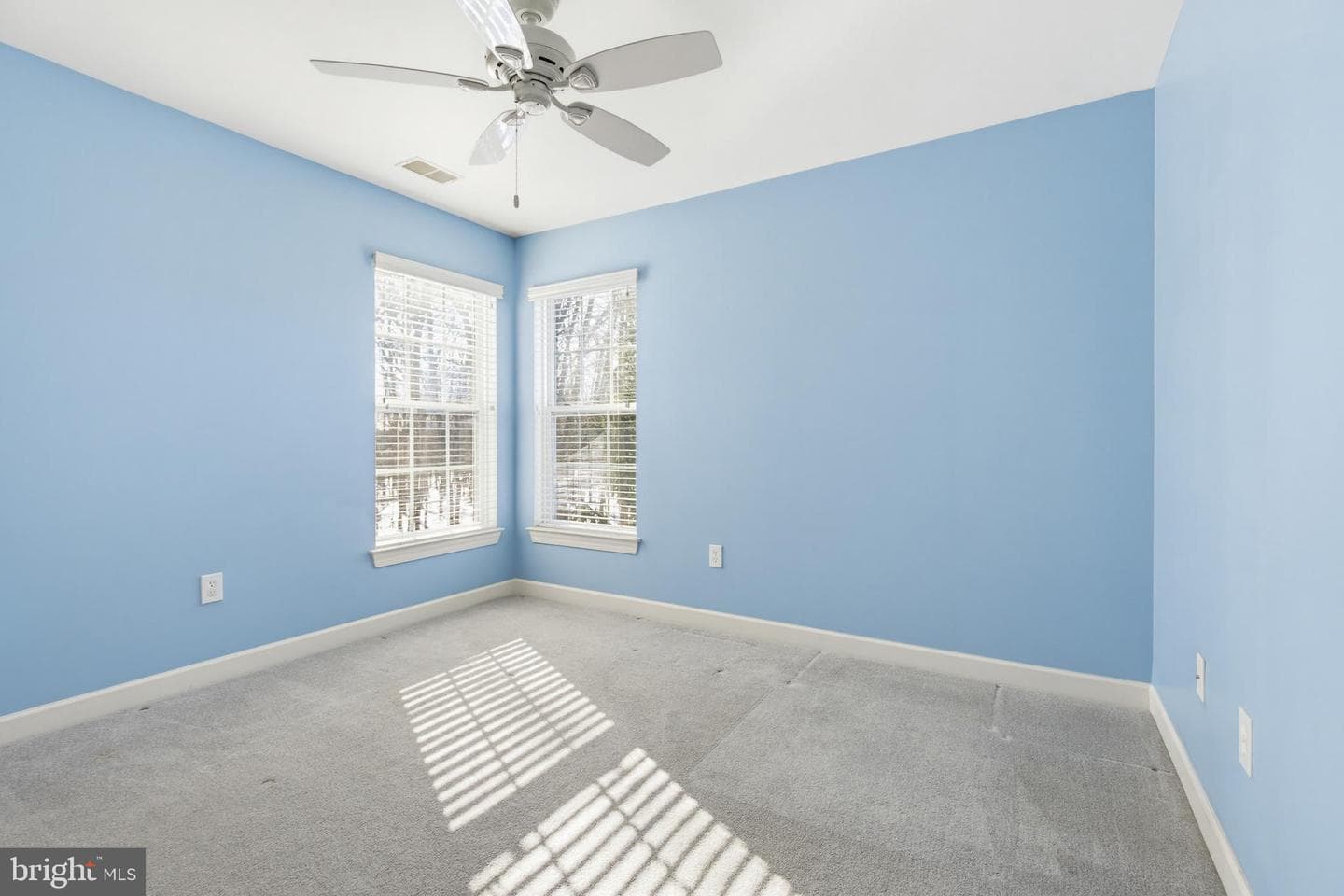 495 Lakeview Drive photo 16