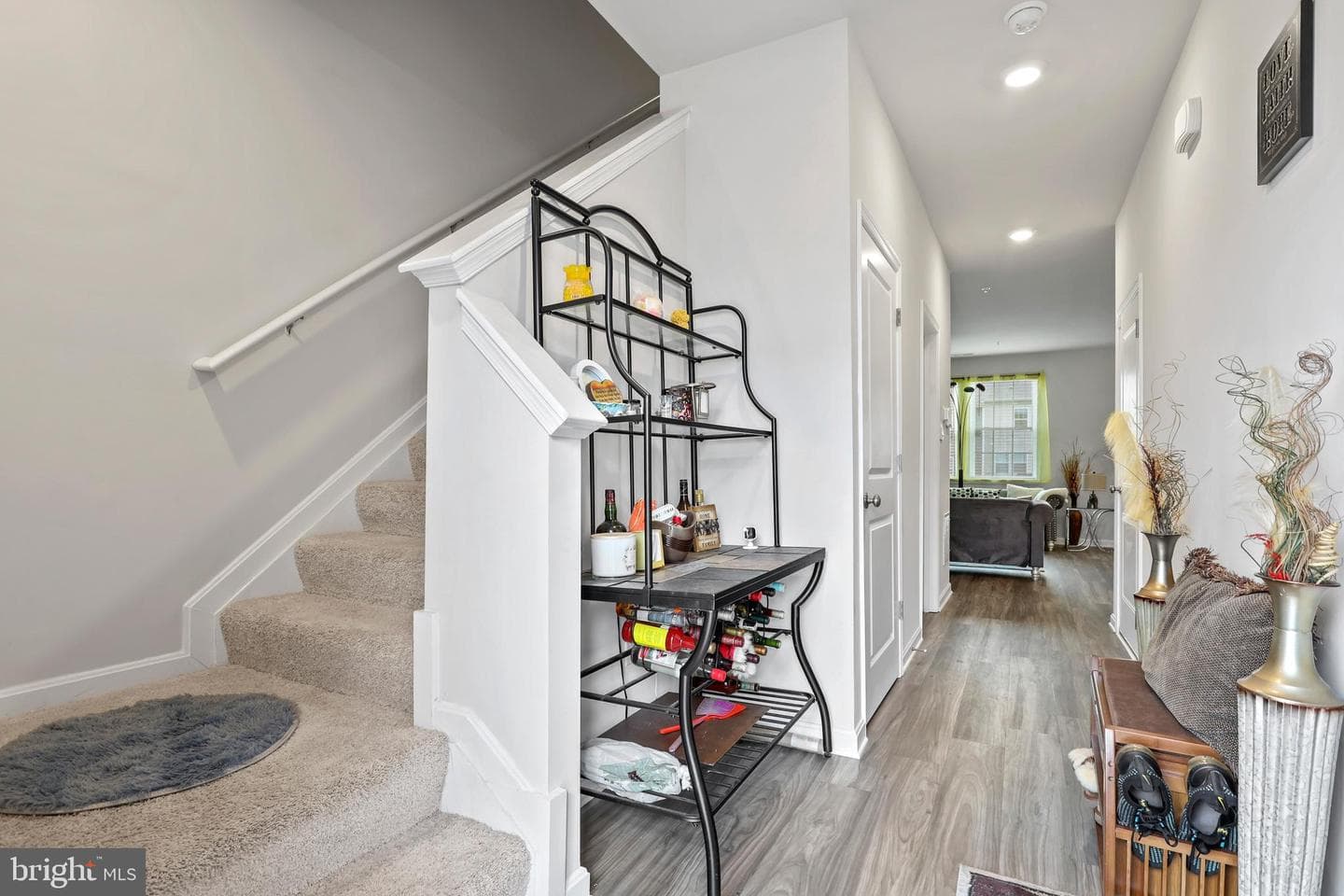 320 Locust Run Drive photo 2