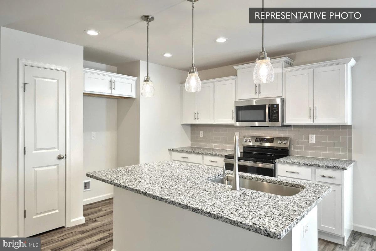 Sugar Maple Plan At Hills At Valley View photo 13