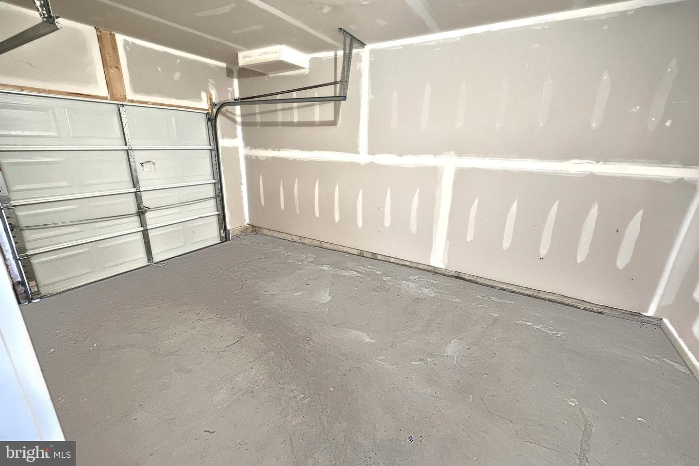 533 Marion Road #533 photo 32