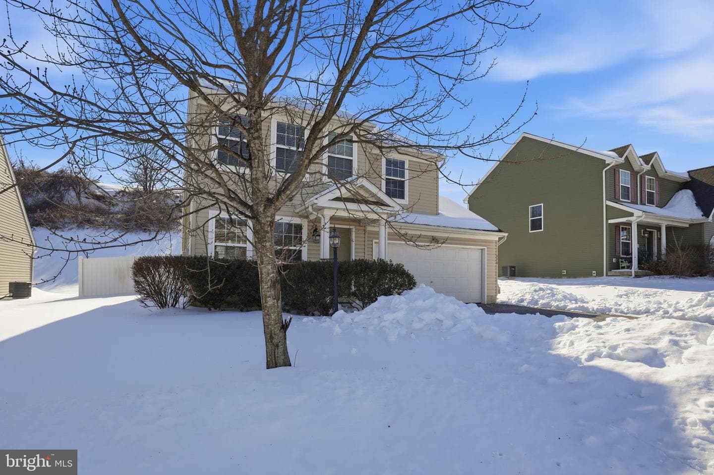 370 Azalea Drive photo 4