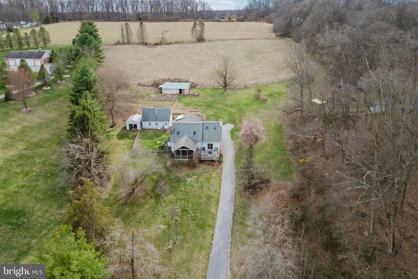 1568 Deer Creek Road photo 3