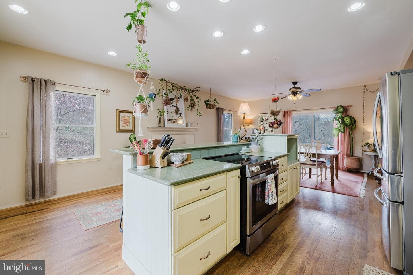 1568 Deer Creek Road photo 9