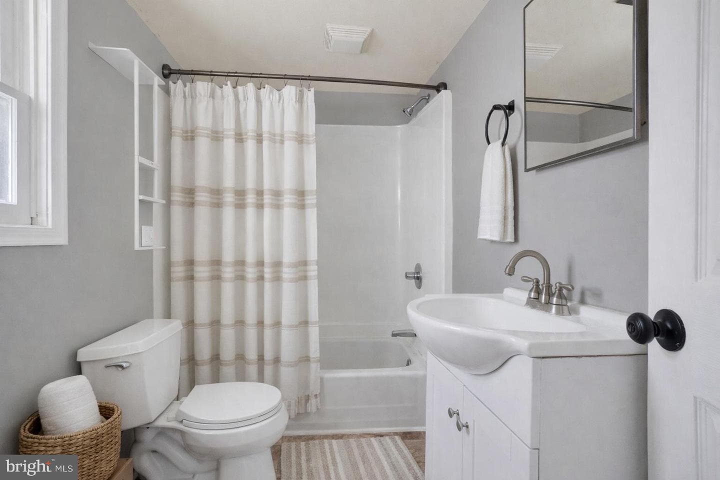 147 Maple Street photo 35