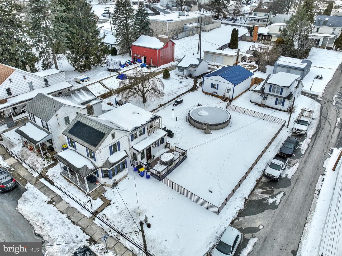 147 Maple Street photo 43