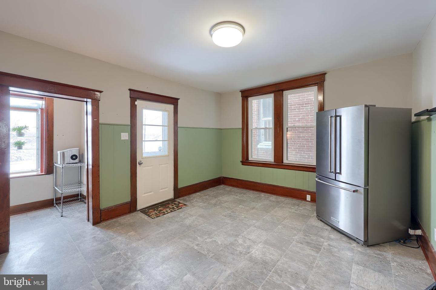 274 N Main Street photo 10