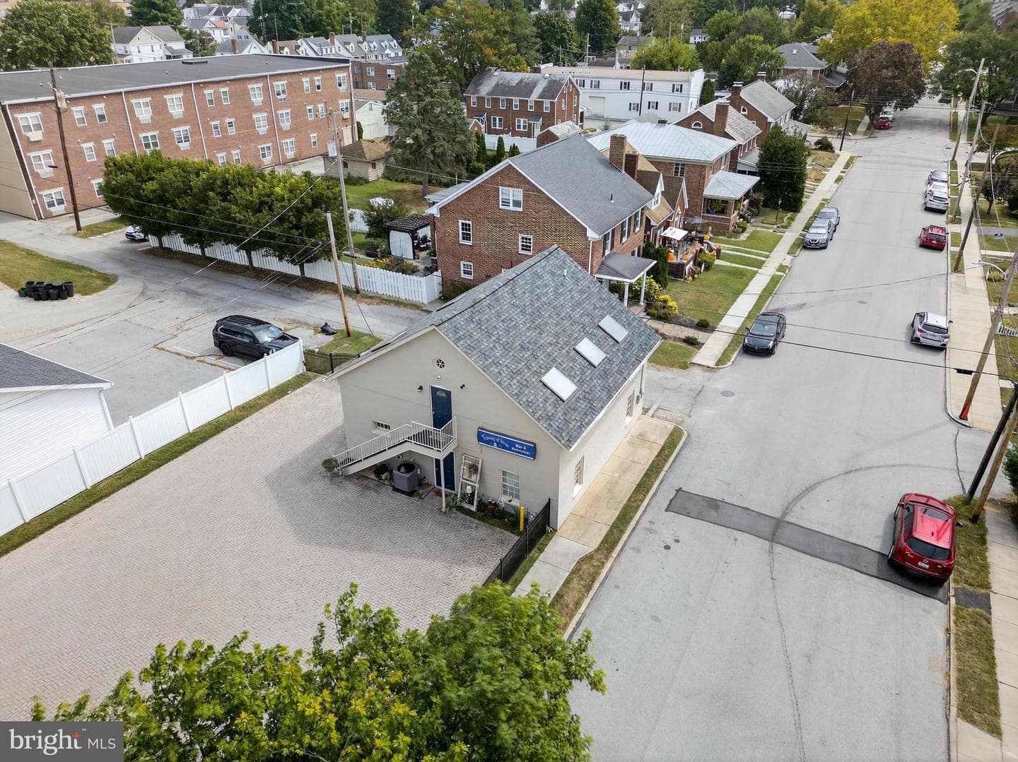 252 Frederick Street photo 105