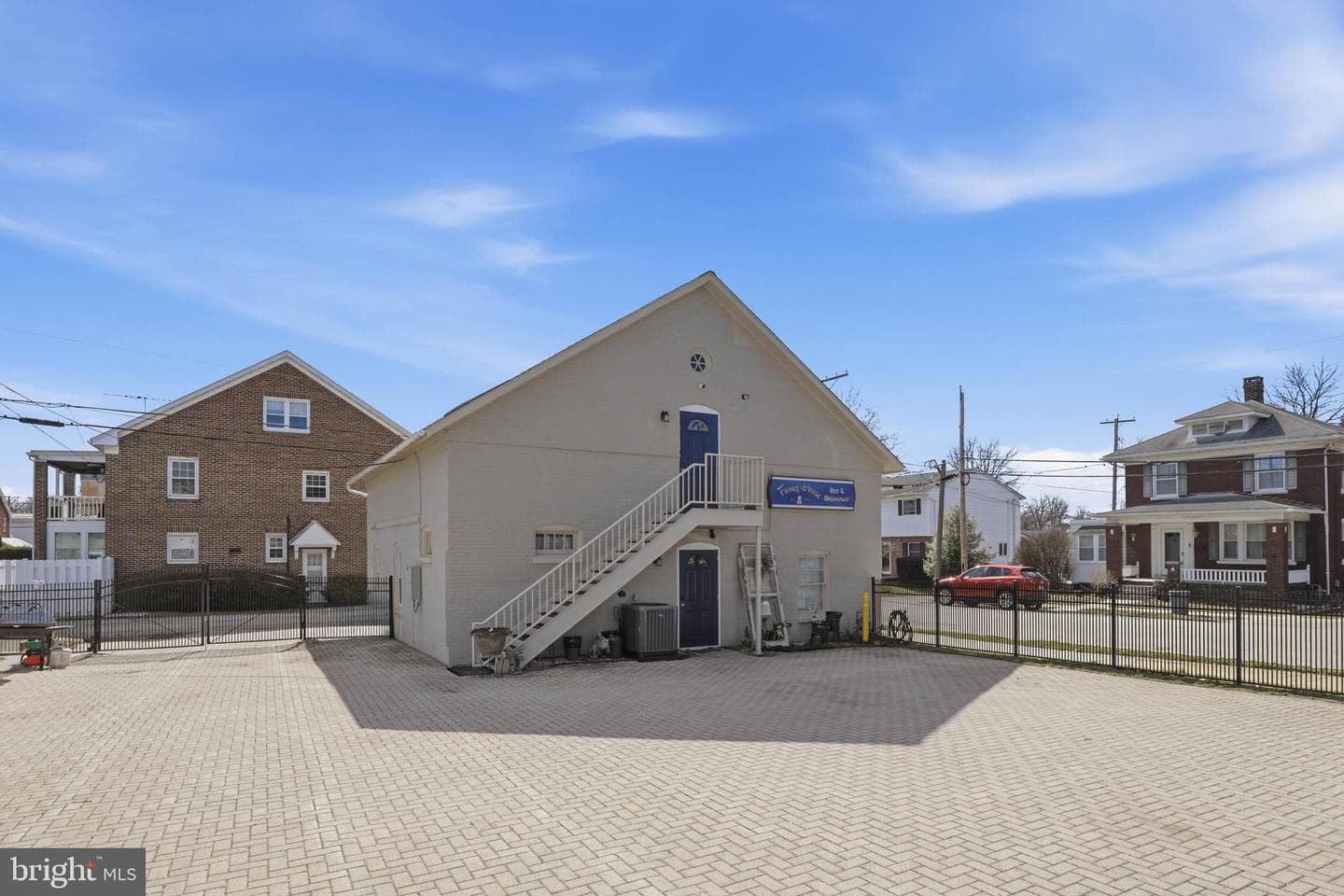 252 Frederick Street photo 63