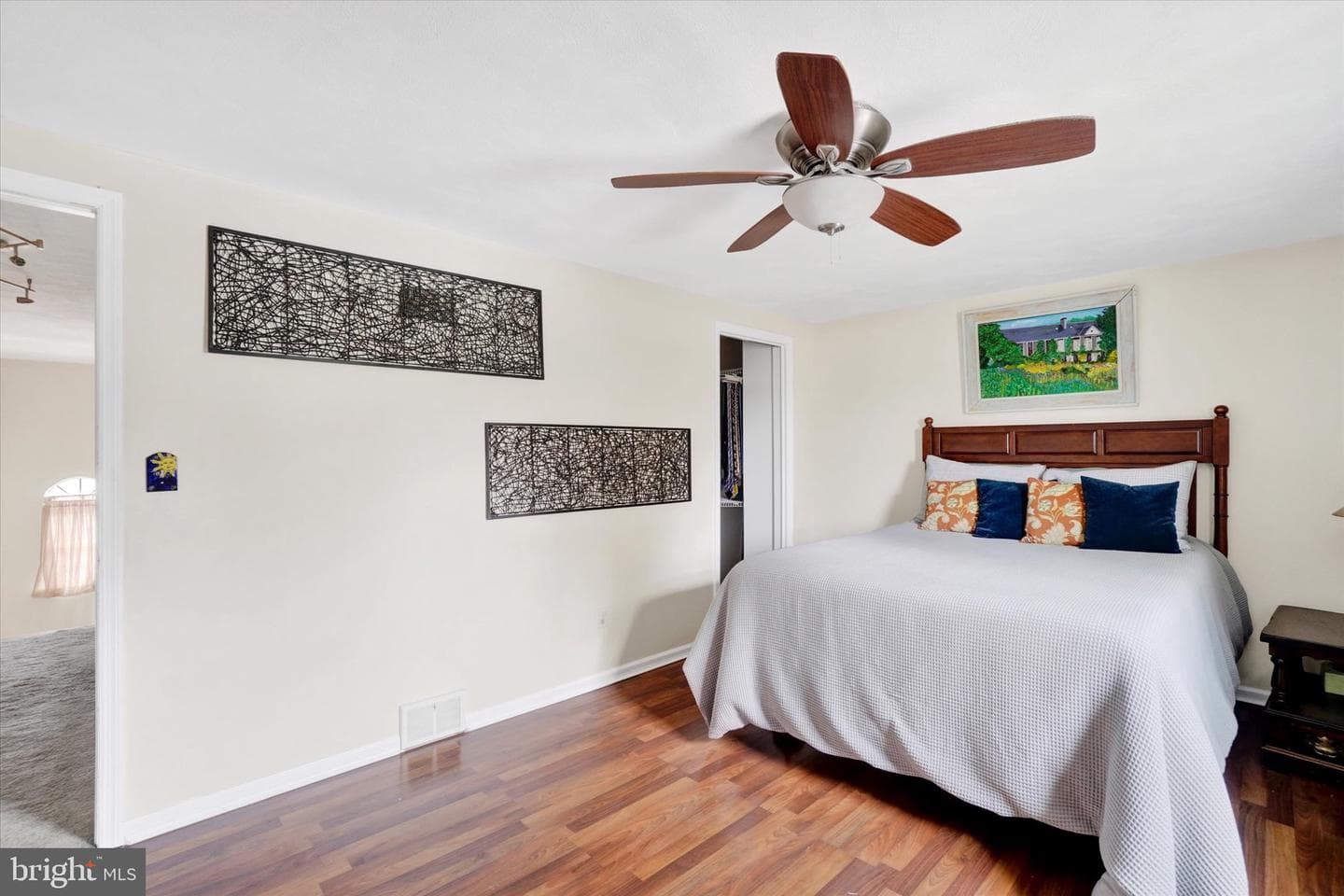 423 Weldon Drive #423 photo 16
