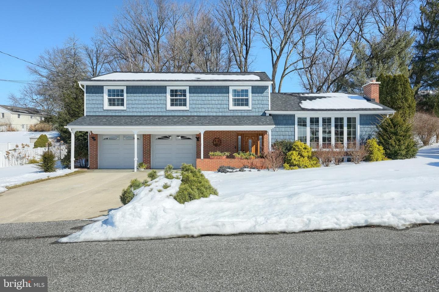 2415 Wildon Drive photo 3