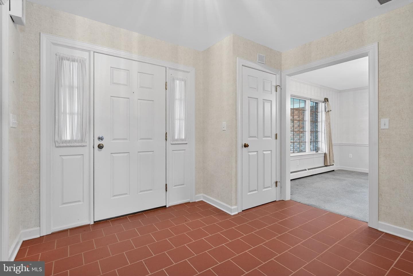 1165 Wyndsong Drive photo 4