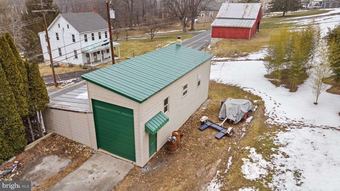 4460 Druck Valley Road photo 4