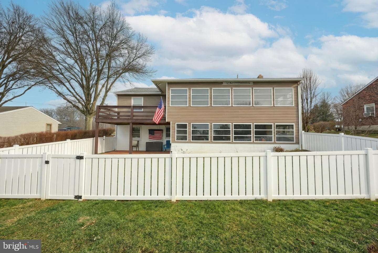 56 York Road photo 30