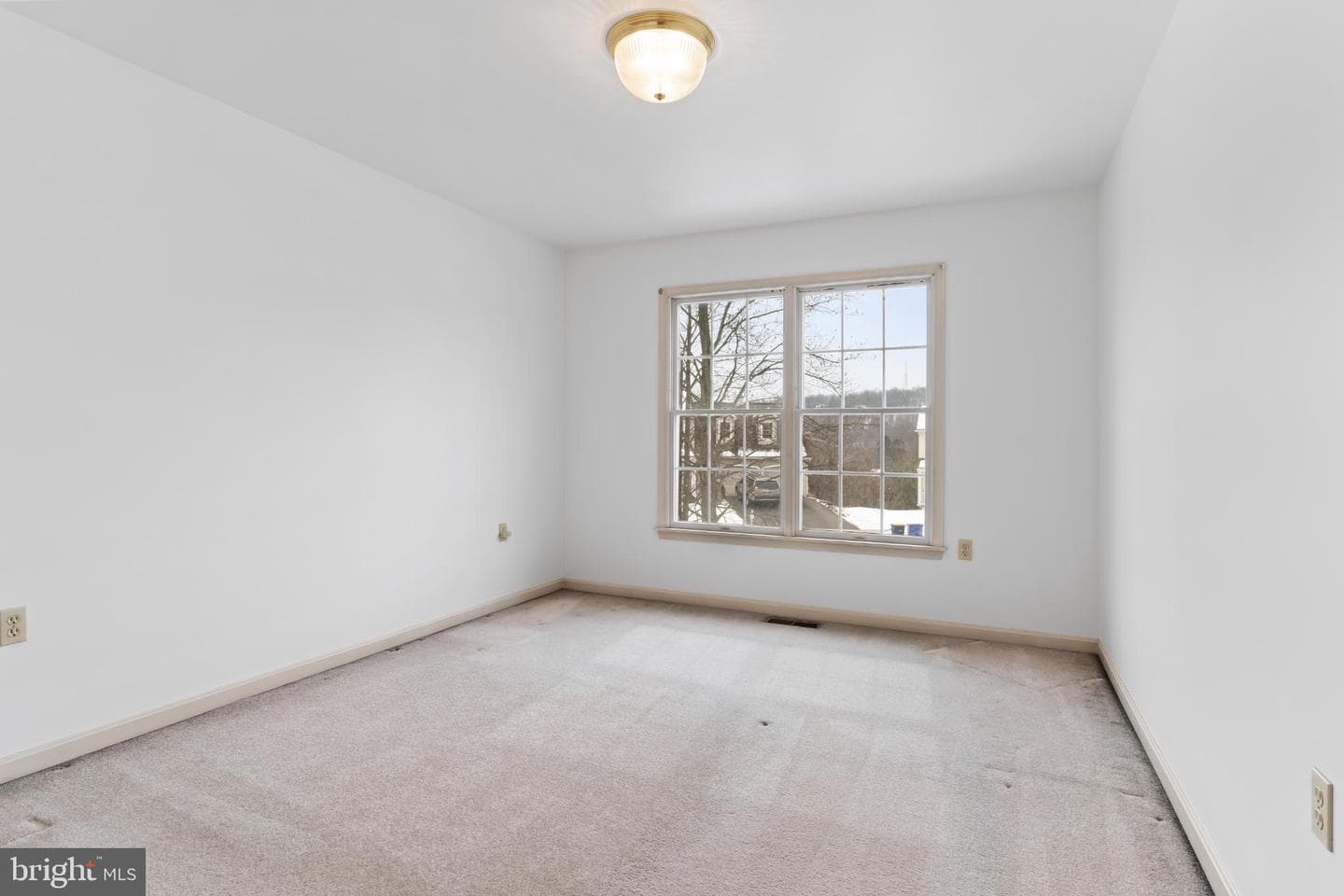 404 Valley View Circle photo 22
