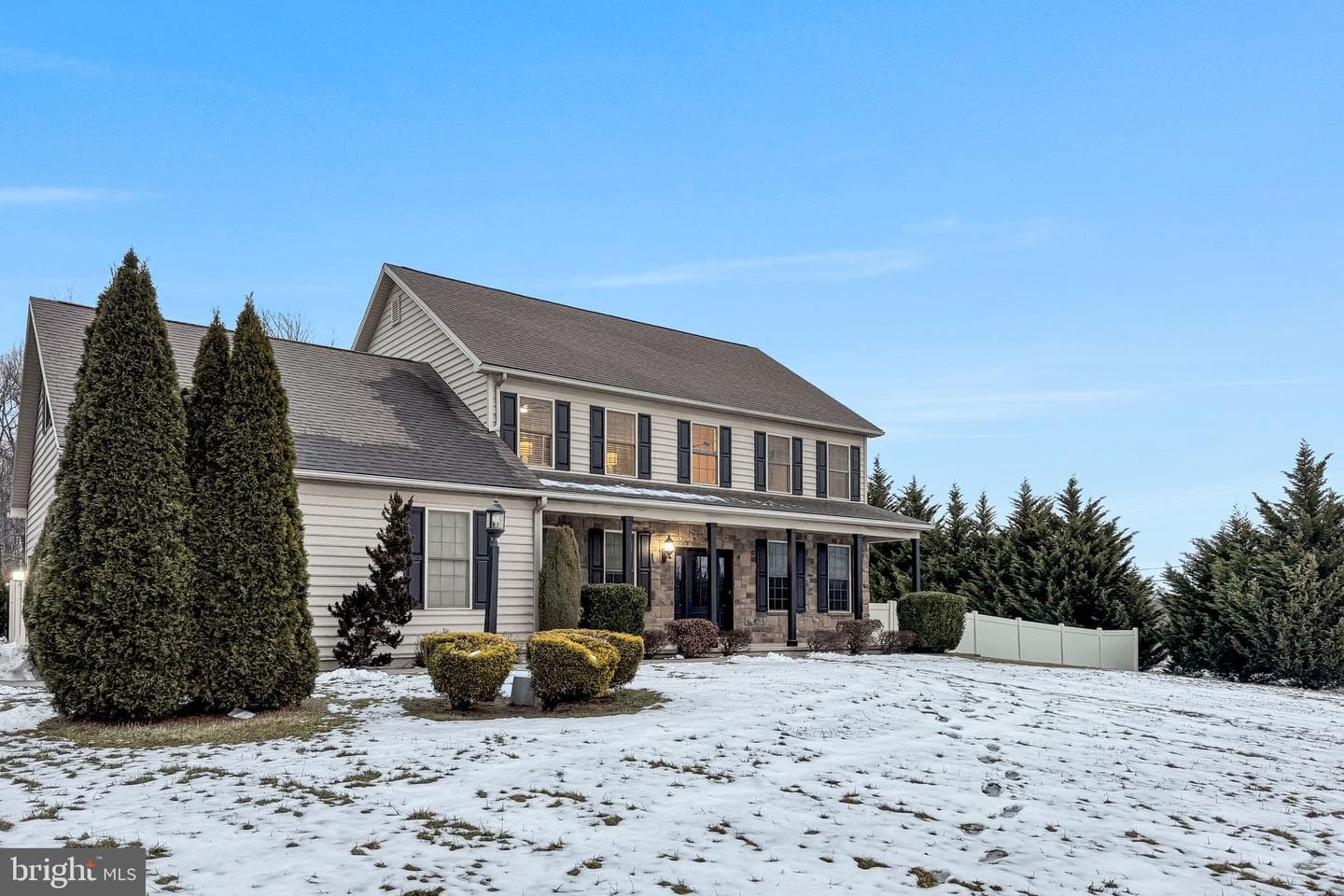 100 Deerfield Court photo 2