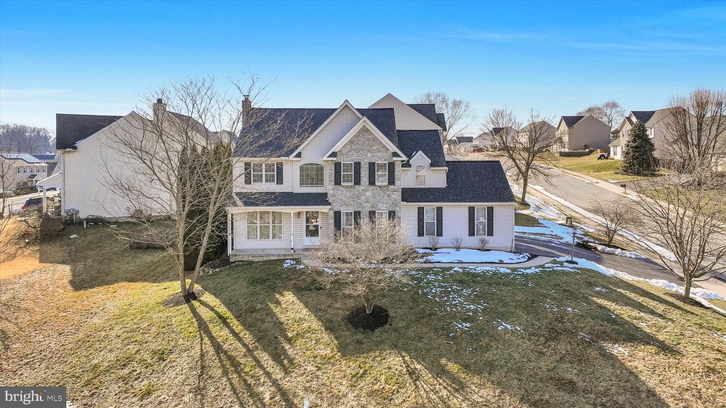 24 Rockdale Drive