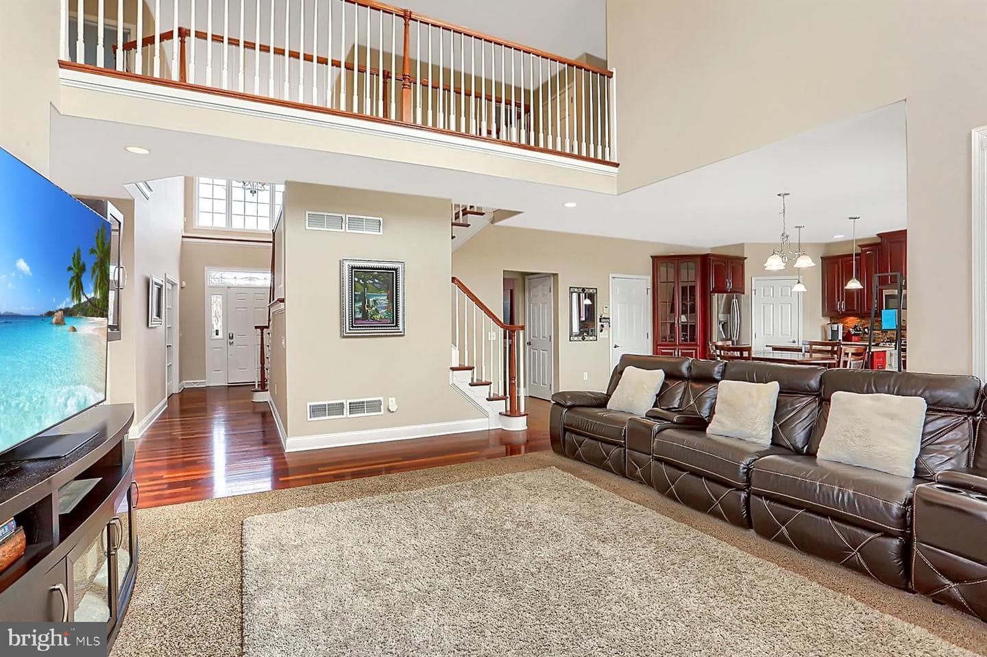 1563 Winsford Lane photo 14