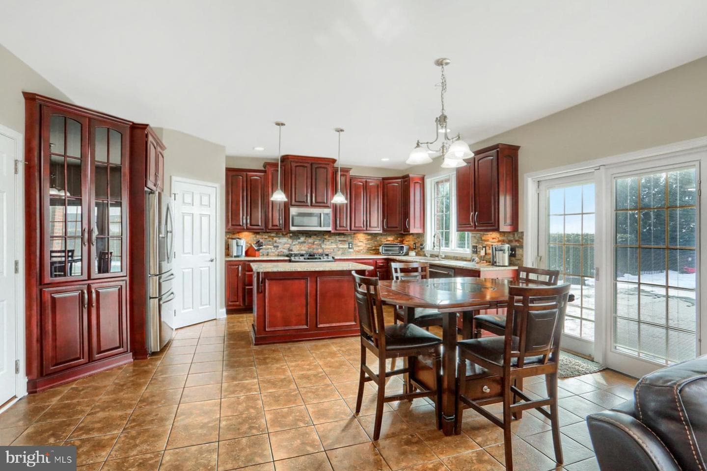 1563 Winsford Lane photo 19