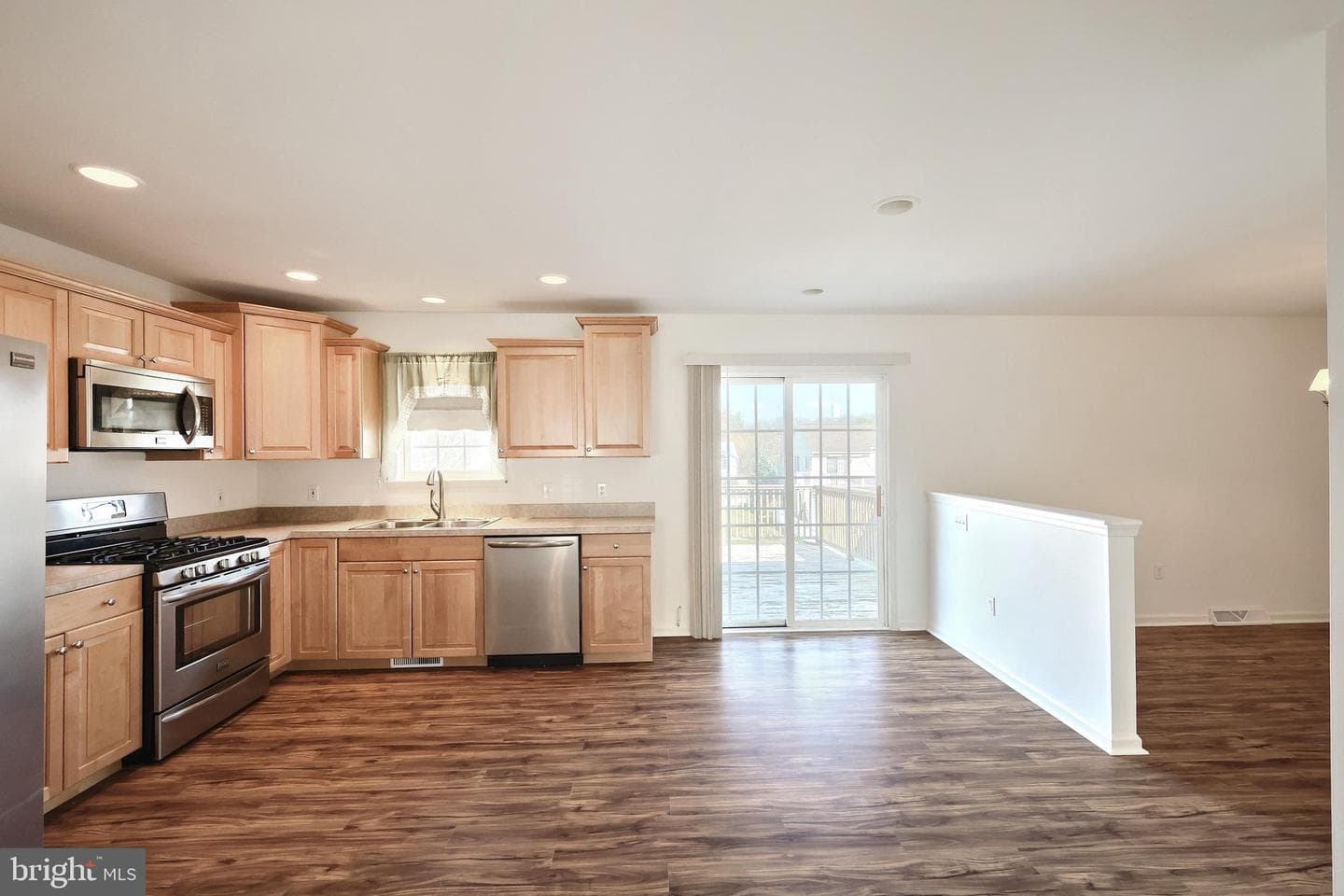 1835 Michelle Drive photo 20