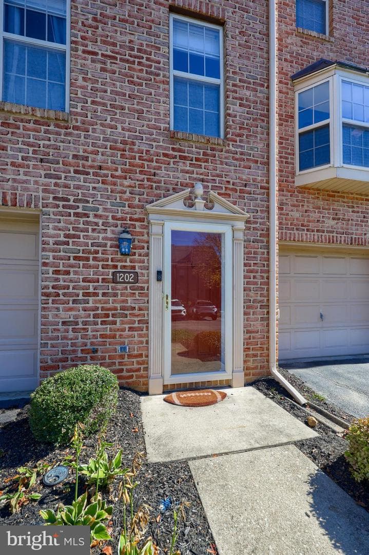 1202 Skyview Drive #1202 photo 2