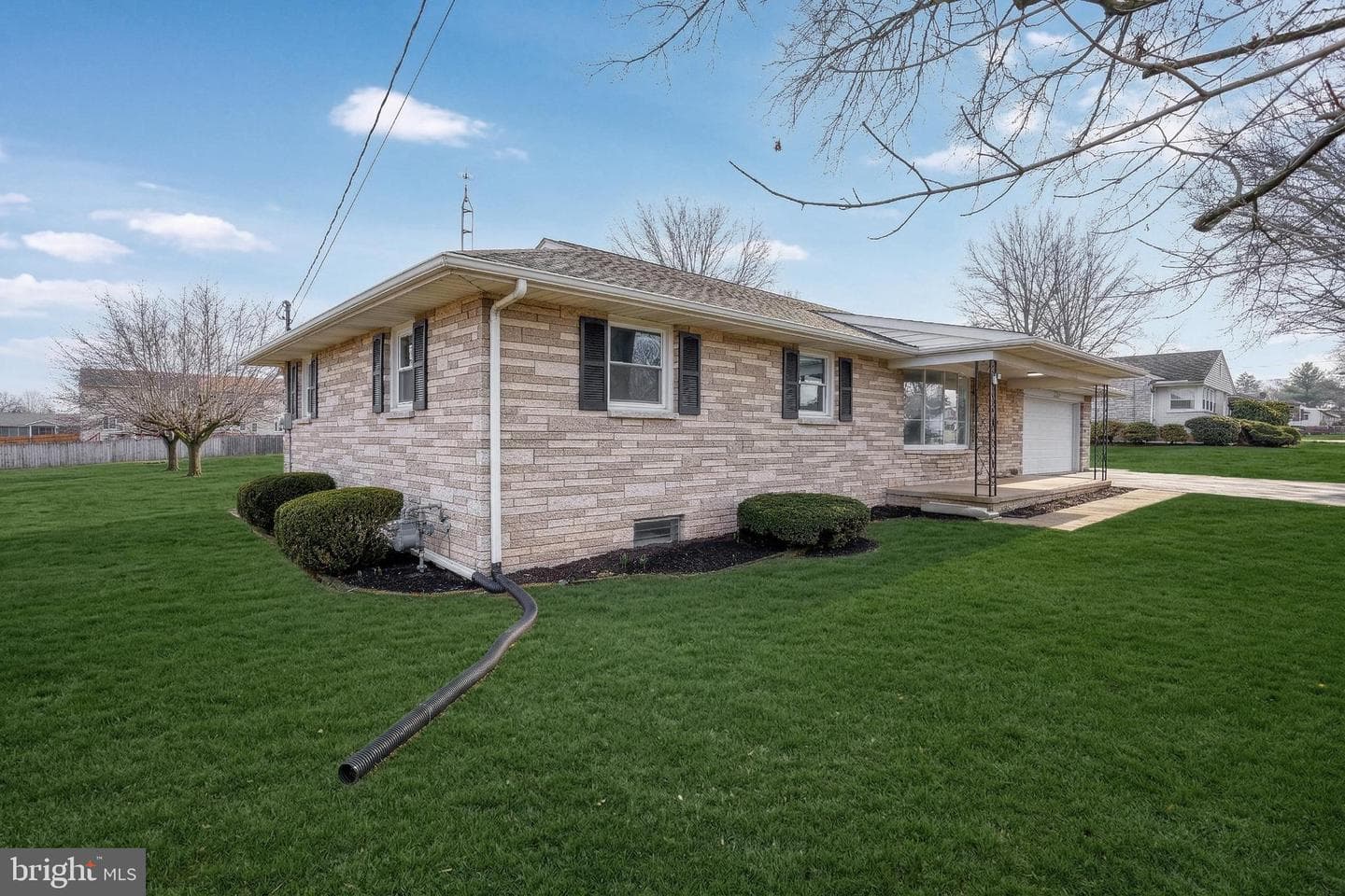 4081 Mulberry Lane photo 6