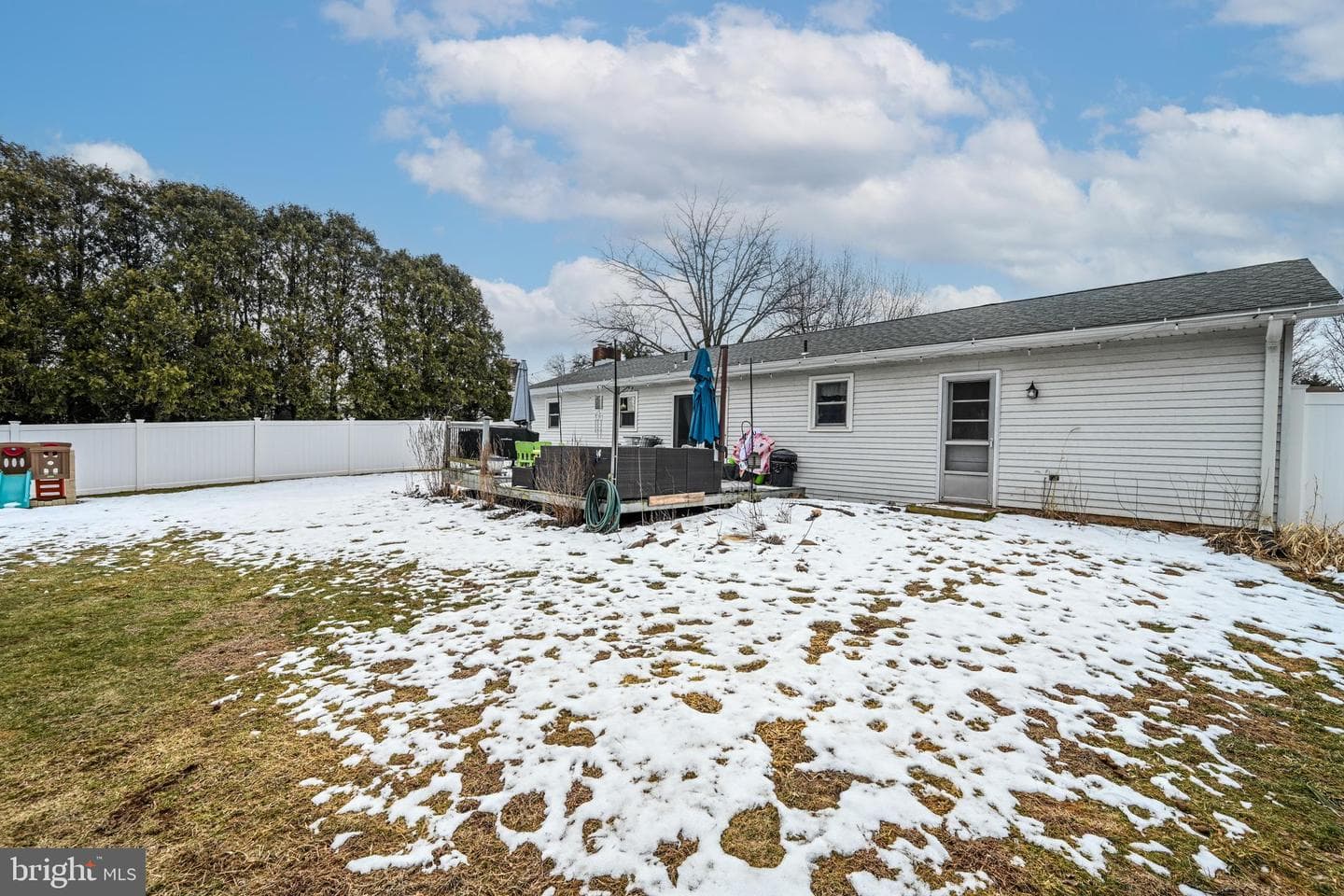 3541 Village Road photo 29