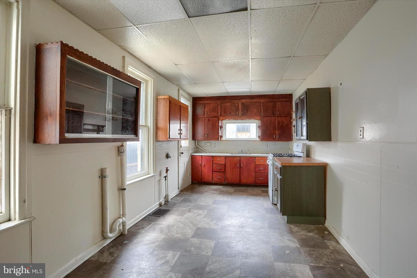 925 W College Avenue photo 10