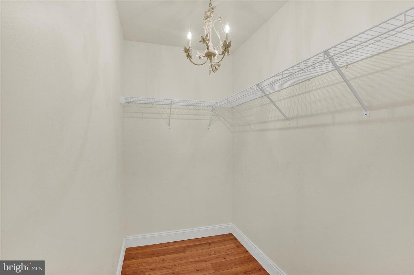 2859 Woodmont Drive photo 15
