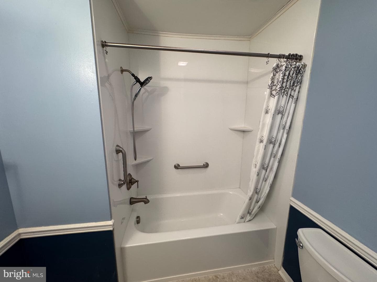 46 Rose Of Sharon Drive photo 8