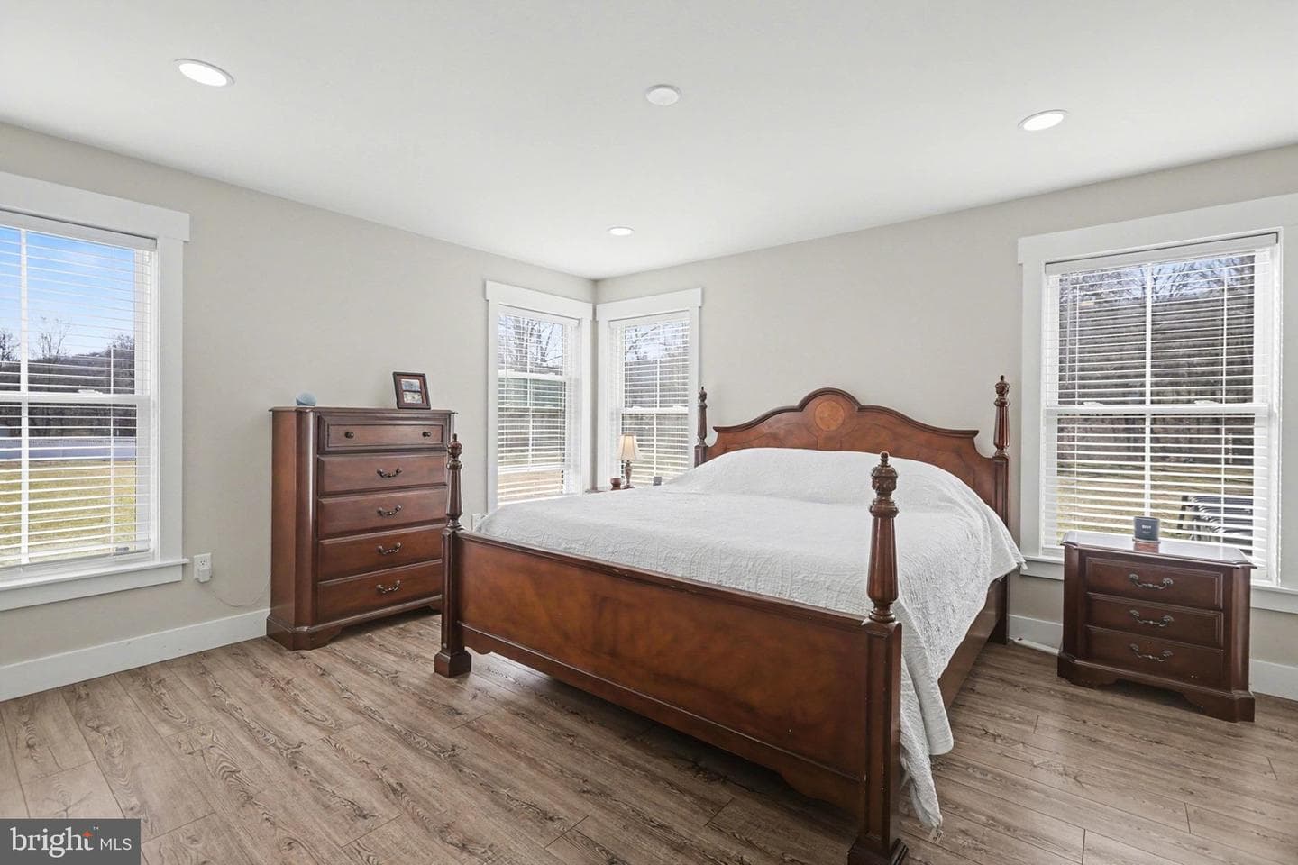 545 Pleasant View Road photo 19