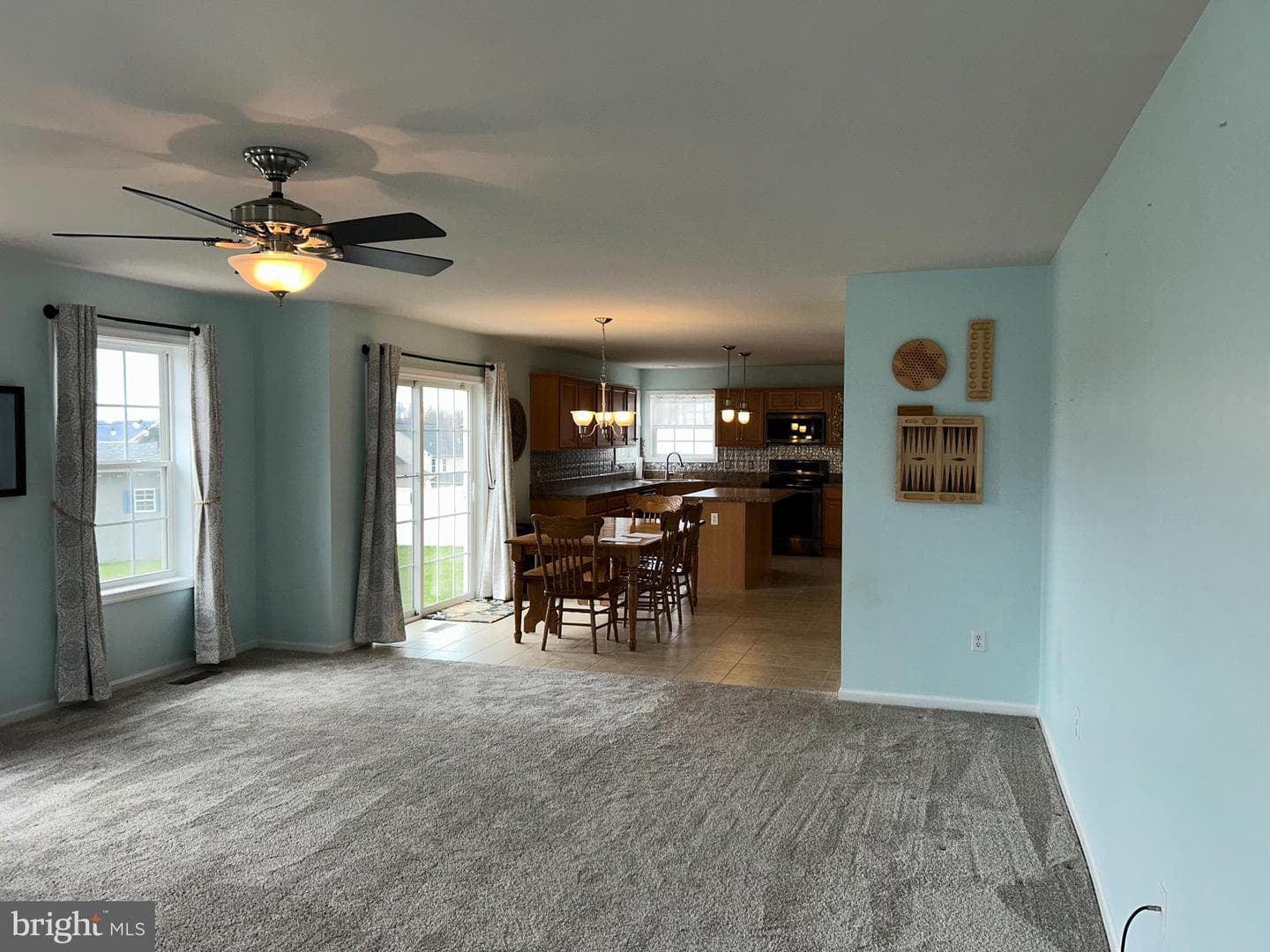 322 Woodbridge Drive photo 13